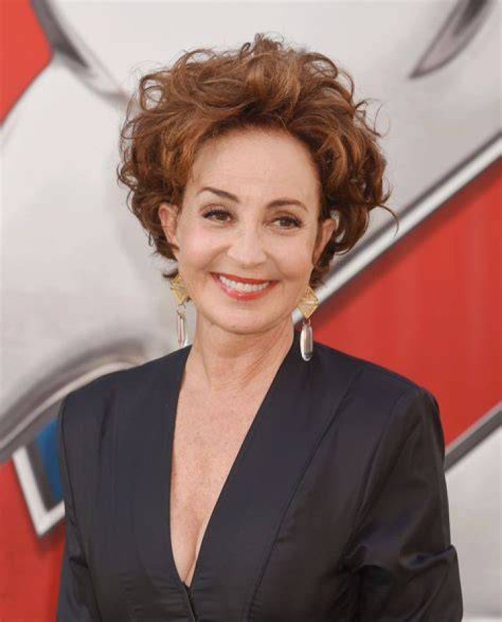 Annie Potts Annie Potts