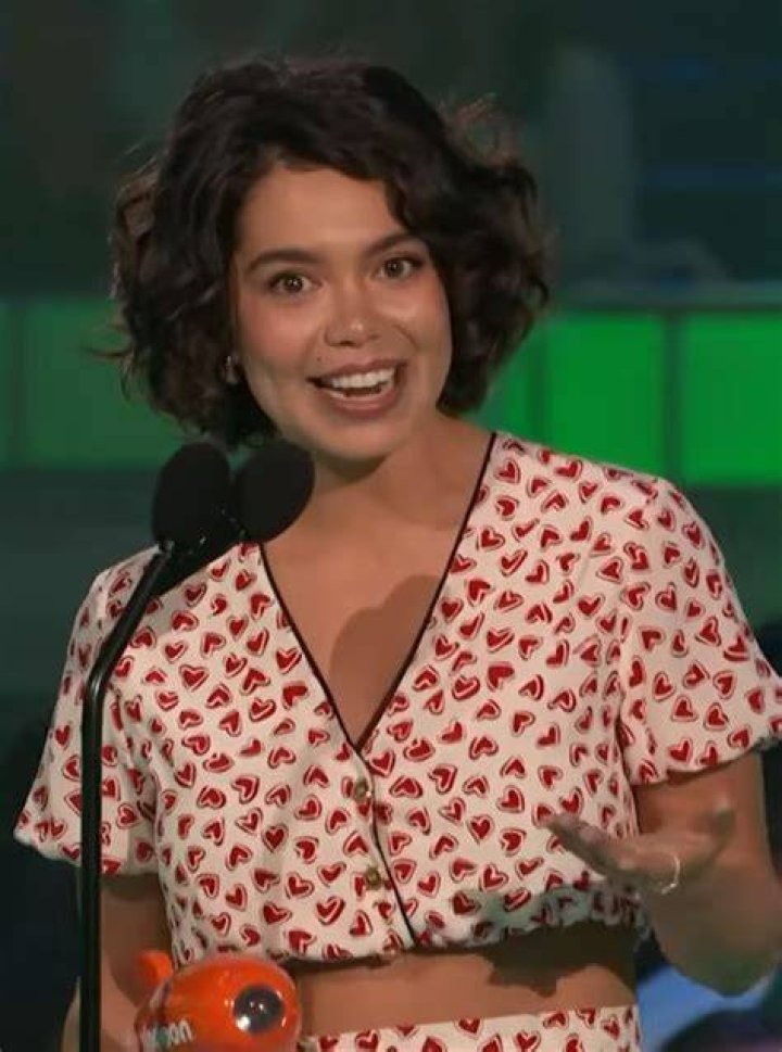 Auliʻi Cravalho 