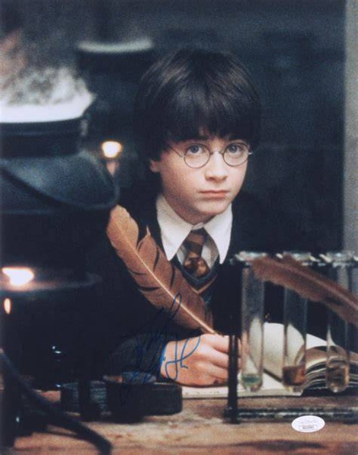 Daniel Radcliffe sorcers stone