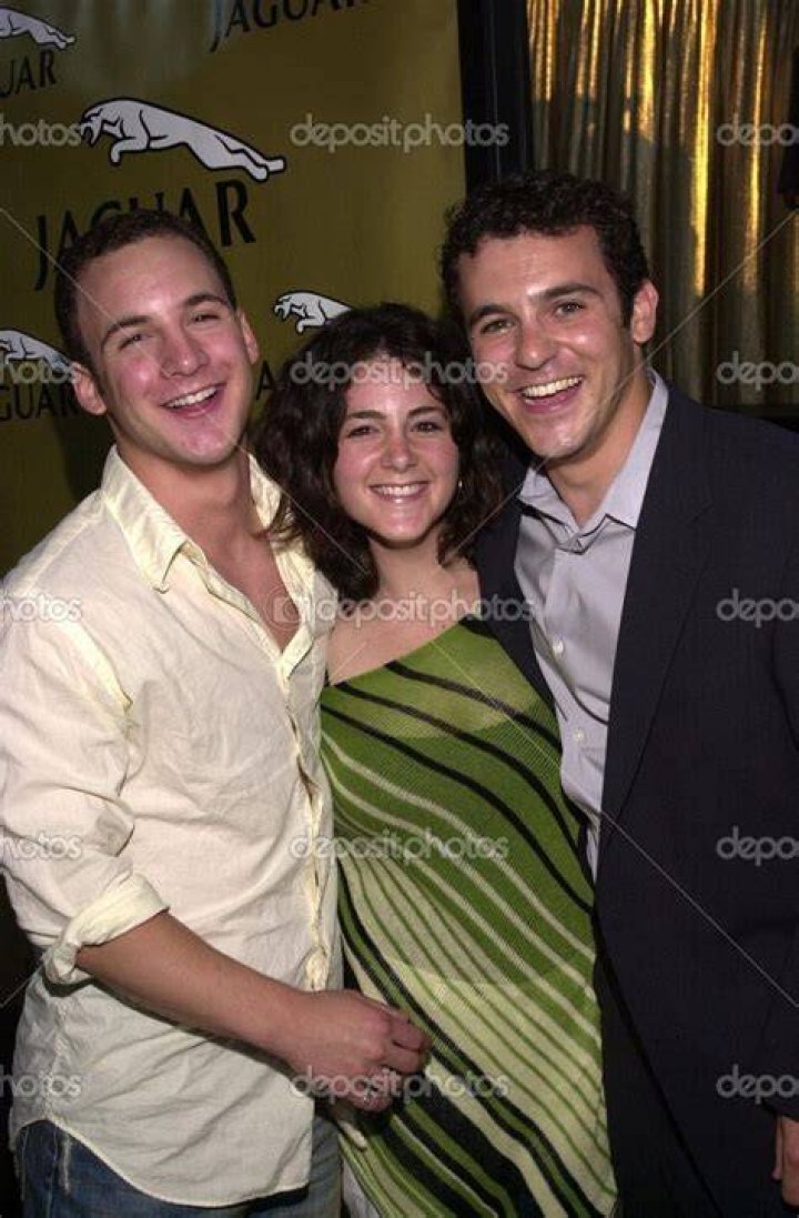 Who is Fred Savage's sister Kala Savage? 1 Kala Savage