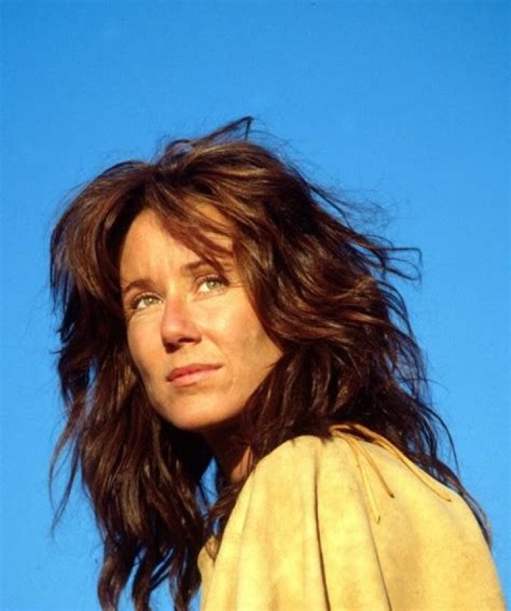 Mary McDonnell Mary McDonnell