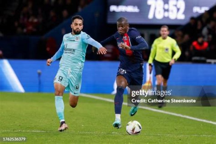 Mousa Dembélé Mousa Dembélé