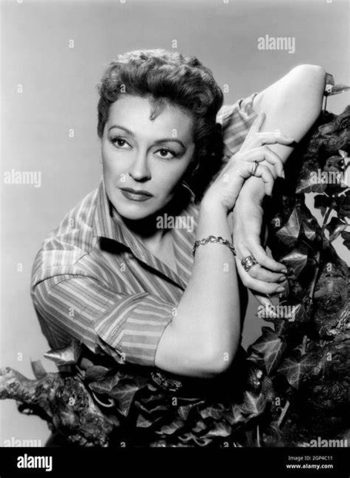 Nancy Kelly