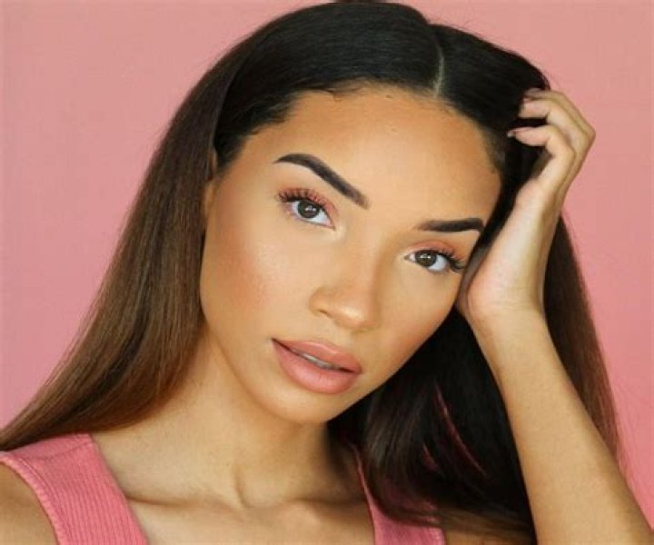 Raven Elyse Biography