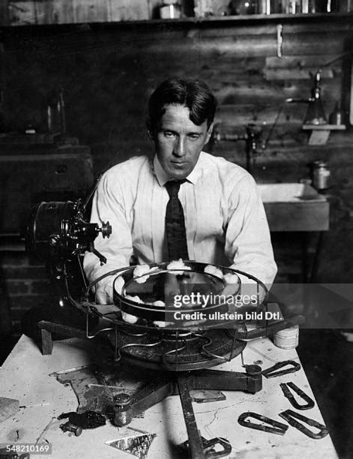 Robert W. Wood Robert W. Wood