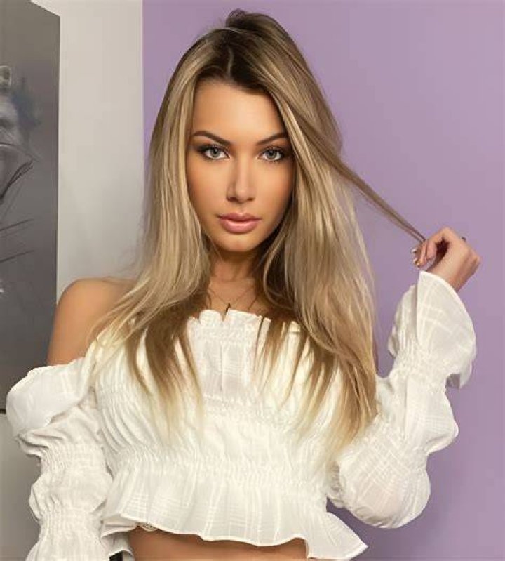 Sabrina Vaz Biography