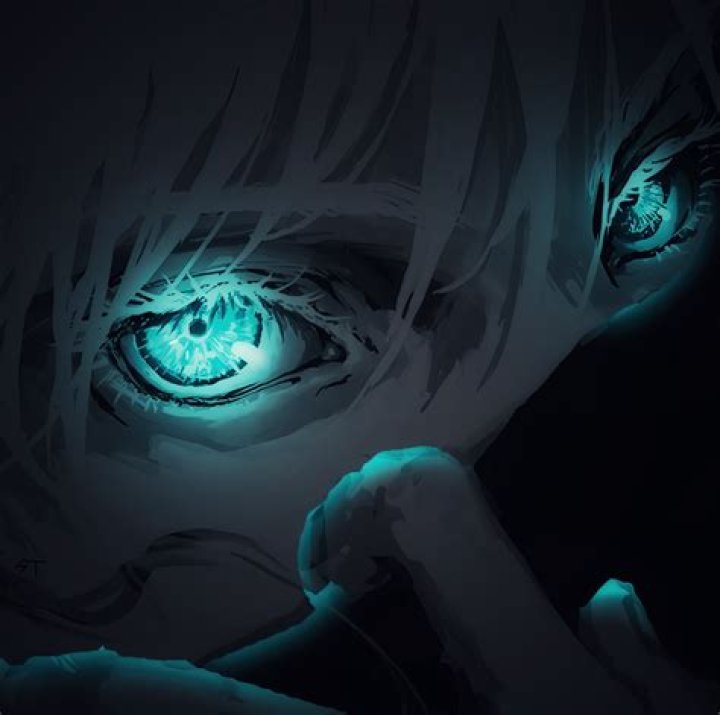 Saeko with glowing eye and black hair