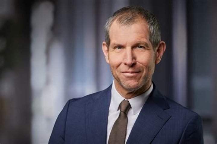 Stefan Benz Stefan Benz