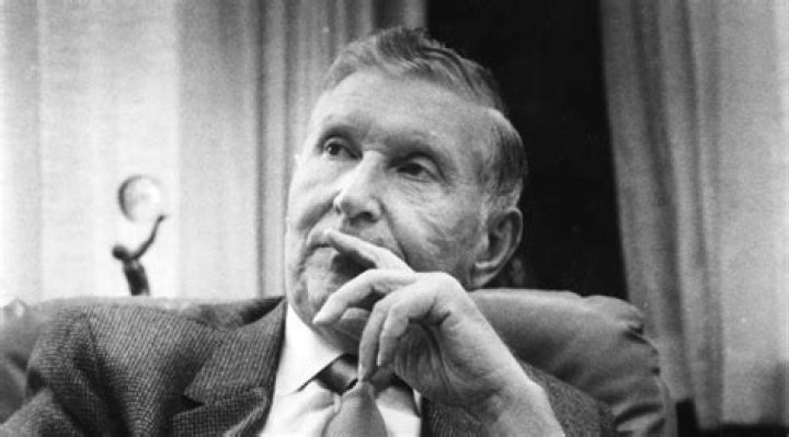 Sumner Redstone Sumner Redstone