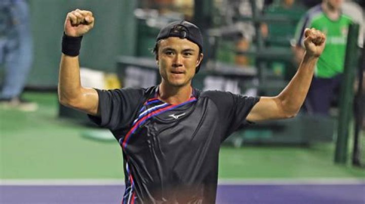 How tall is Taro Daniel? How much does Taro Daniel weigh? 1 taro daniel has great respect for andy murray but badly wants to beat him